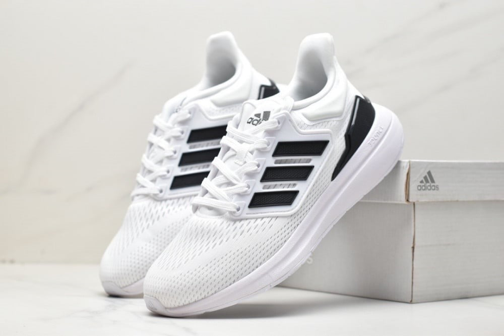 Ad Eq21 Run White Black