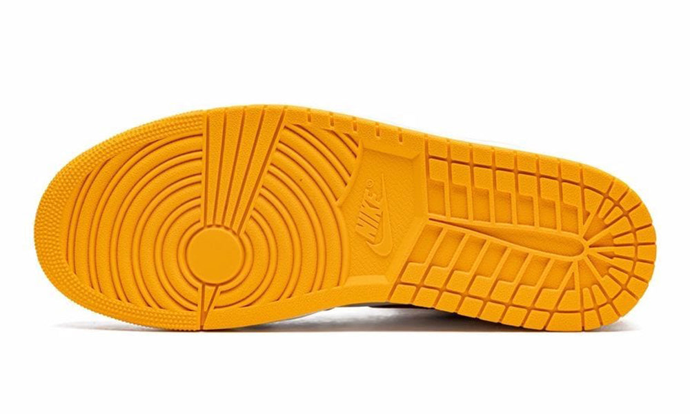 Aj 1 High Og "Brotherhood" Sneakers