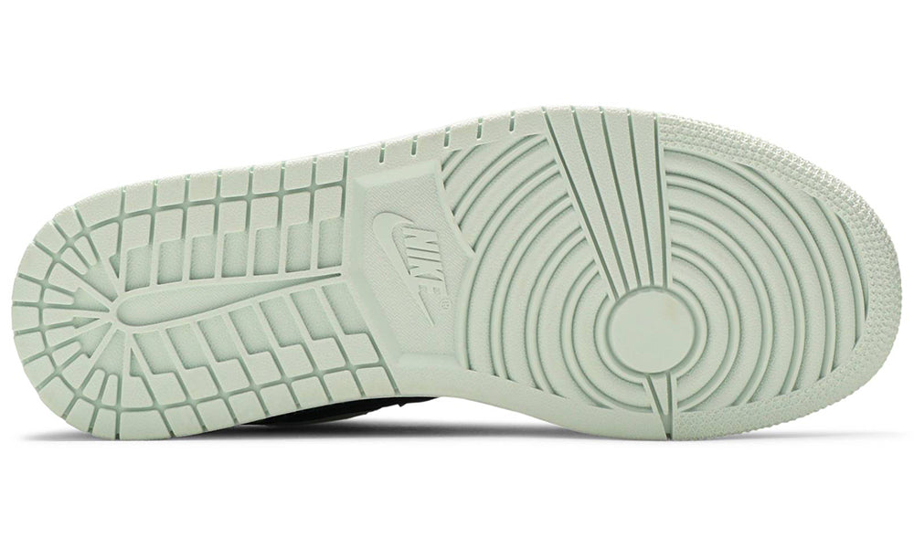 Aj 1 Low Se "Barely Green"