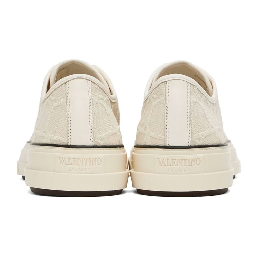 Valentino Garavani Off-White Totaloop Sneakers - Copva