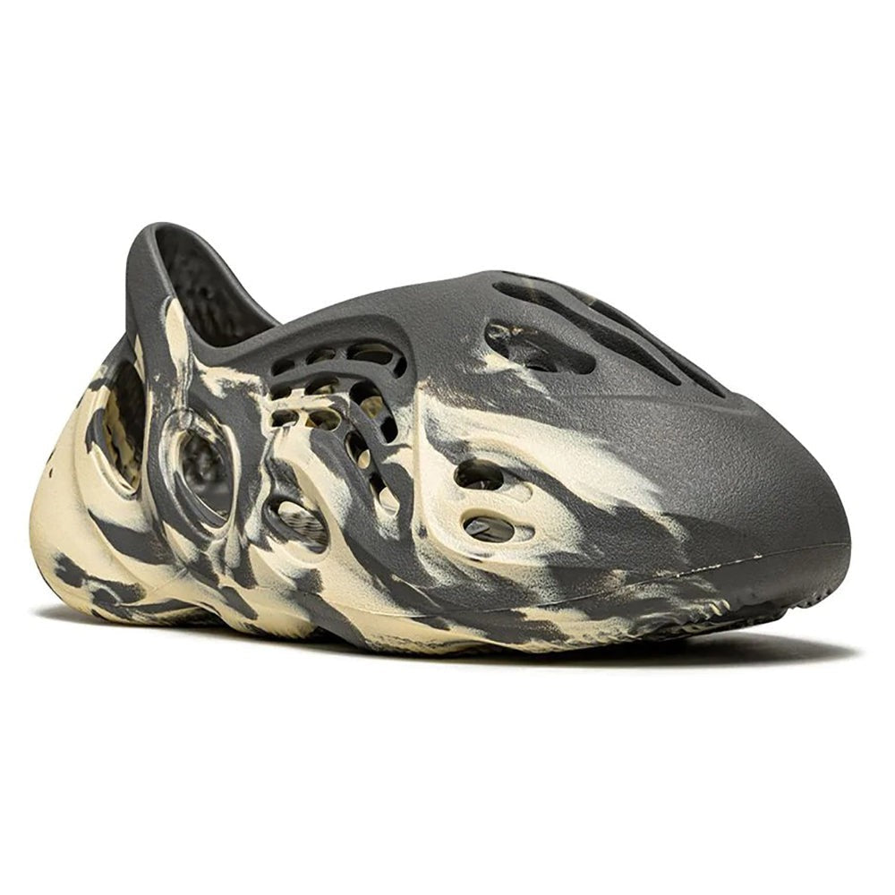 Adidas Yeezy Foam RNNR “MXT Moon Grey” - Copva