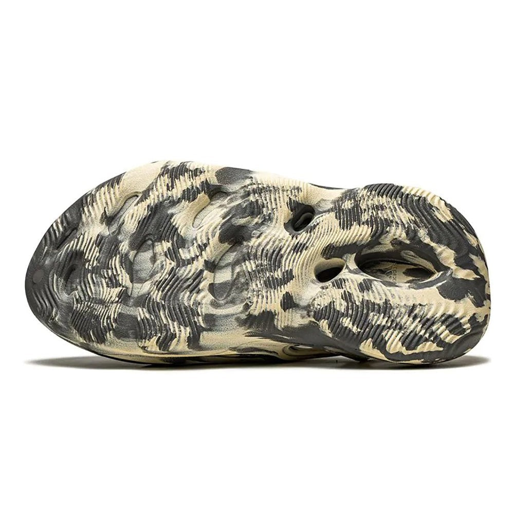 Adidas Yeezy Foam RNNR “MXT Moon Grey” - Copva