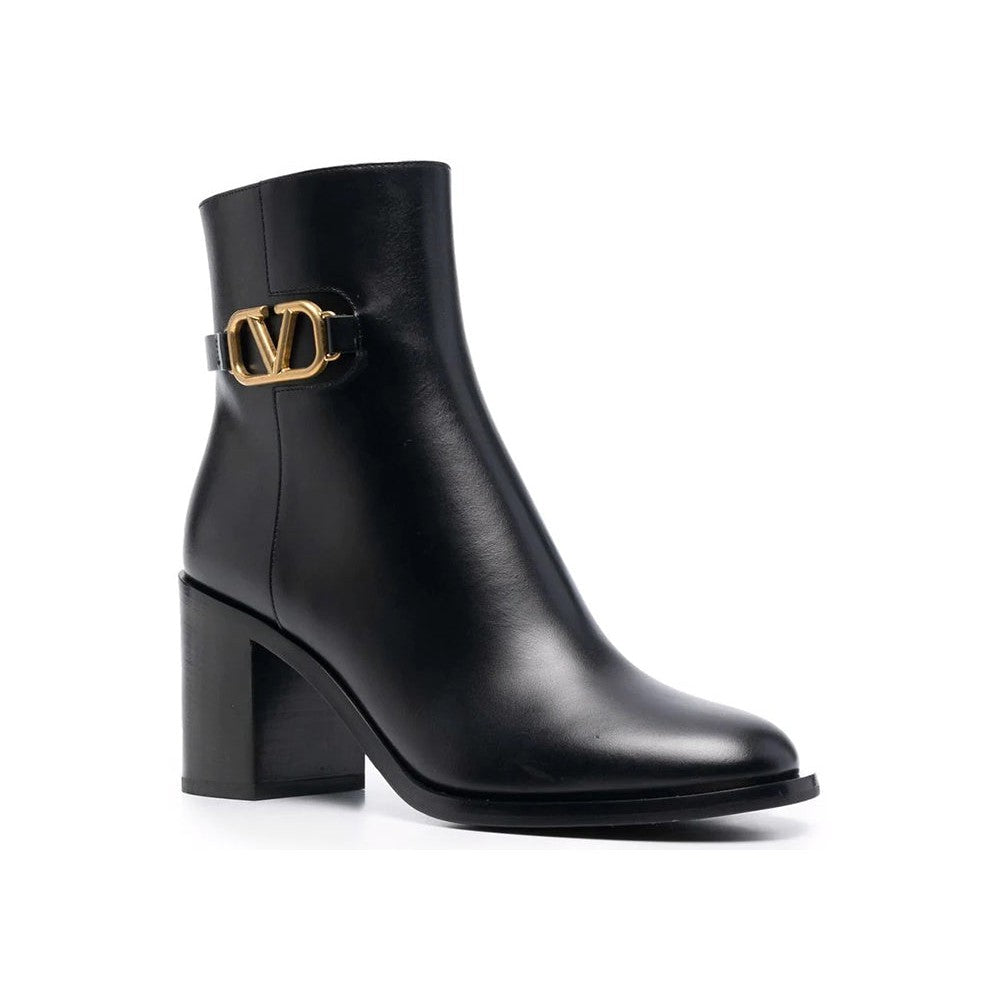 Valentino Garavani Vlogo plaque ankle boots - Copva