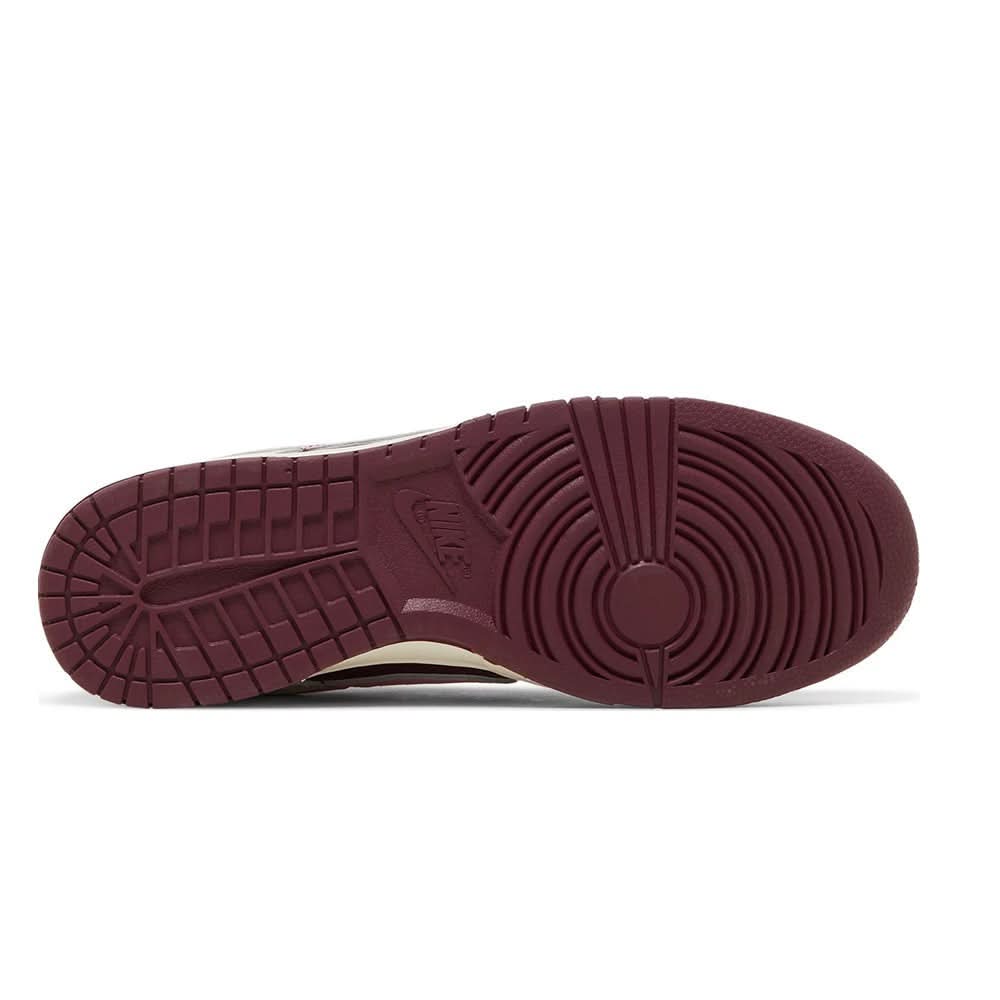 Nike Dunk Low Premium 'Valentine's Day' - Copva