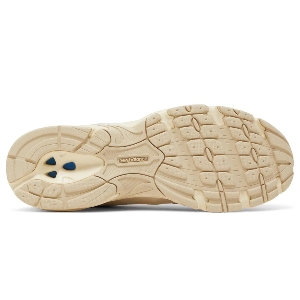 New Balance 530 'Beige Angora'
