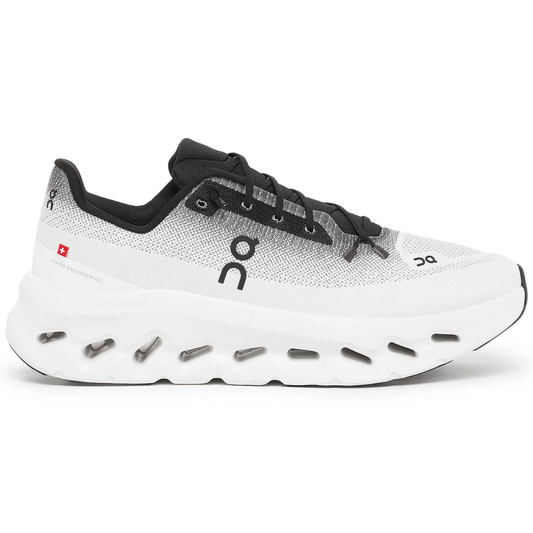 On Cloudtilt "Black/Ivory"