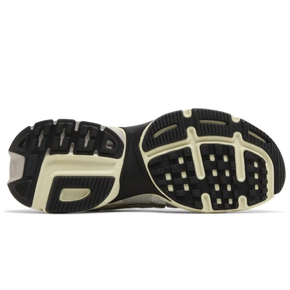 Nike V2K Run 'Pure Platinum Metallic Silver'