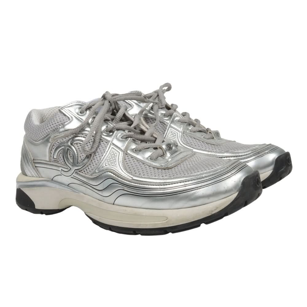Chanel Fabric & Laminated Light Gray & Silvered Low Top Sneakers - Copva