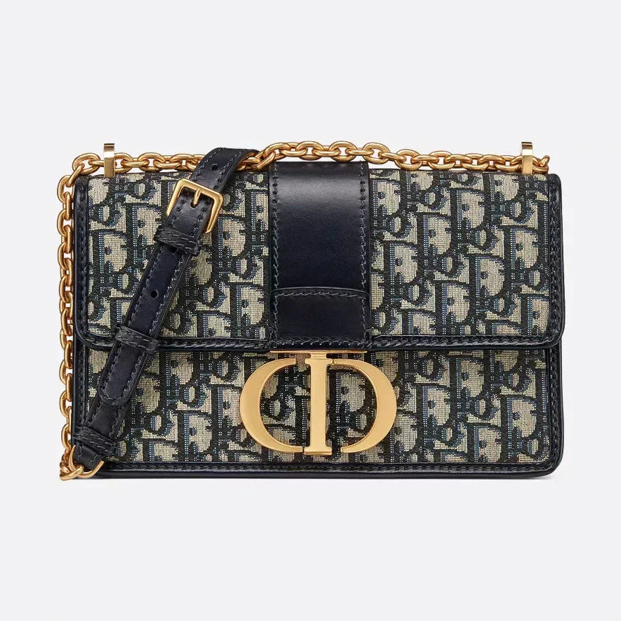 30 Montaigne Chain Bag