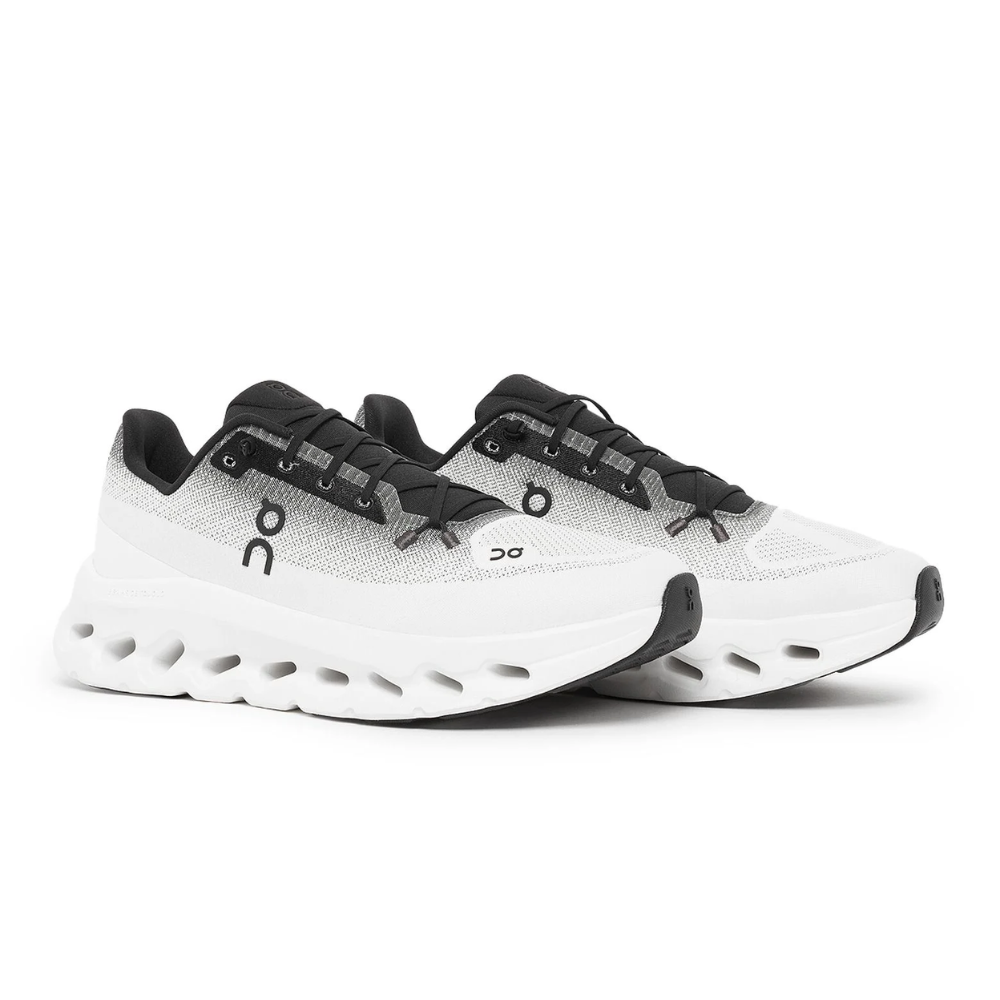 On Cloudtilt "Black/Ivory"