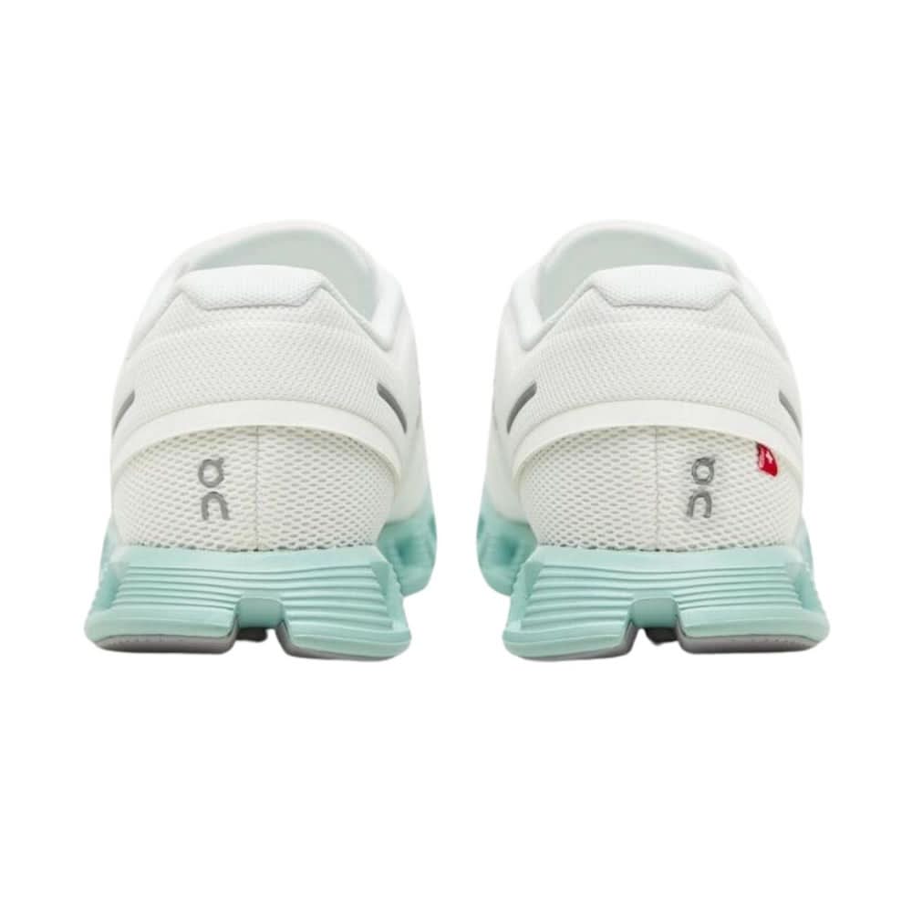 On Running Cloud 5 'White' - Copva