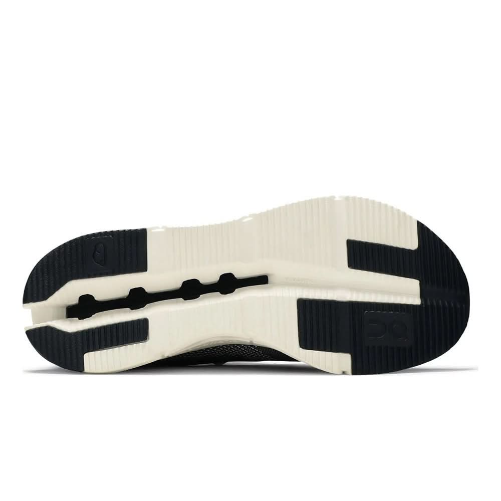 On Cloudnova 'Black White' - Copva