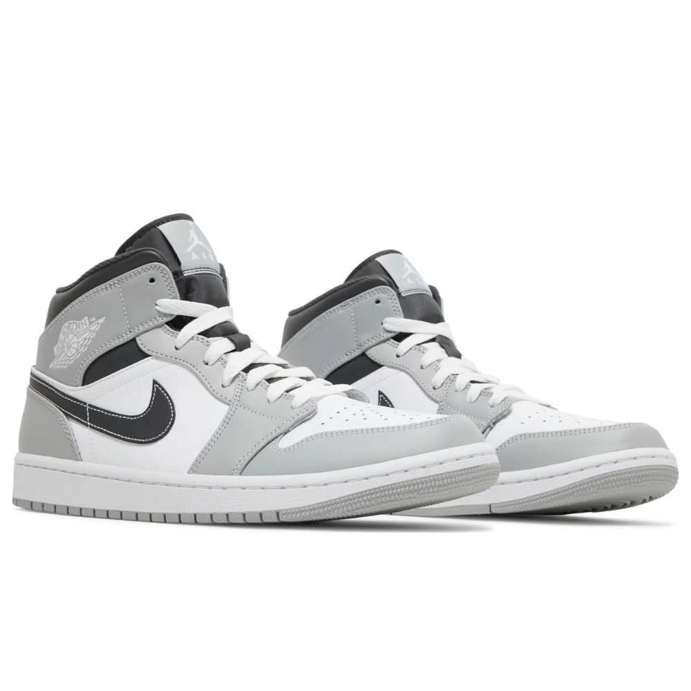 Air Jordan 1 Mid 'Light Smoke Grey' - Copva