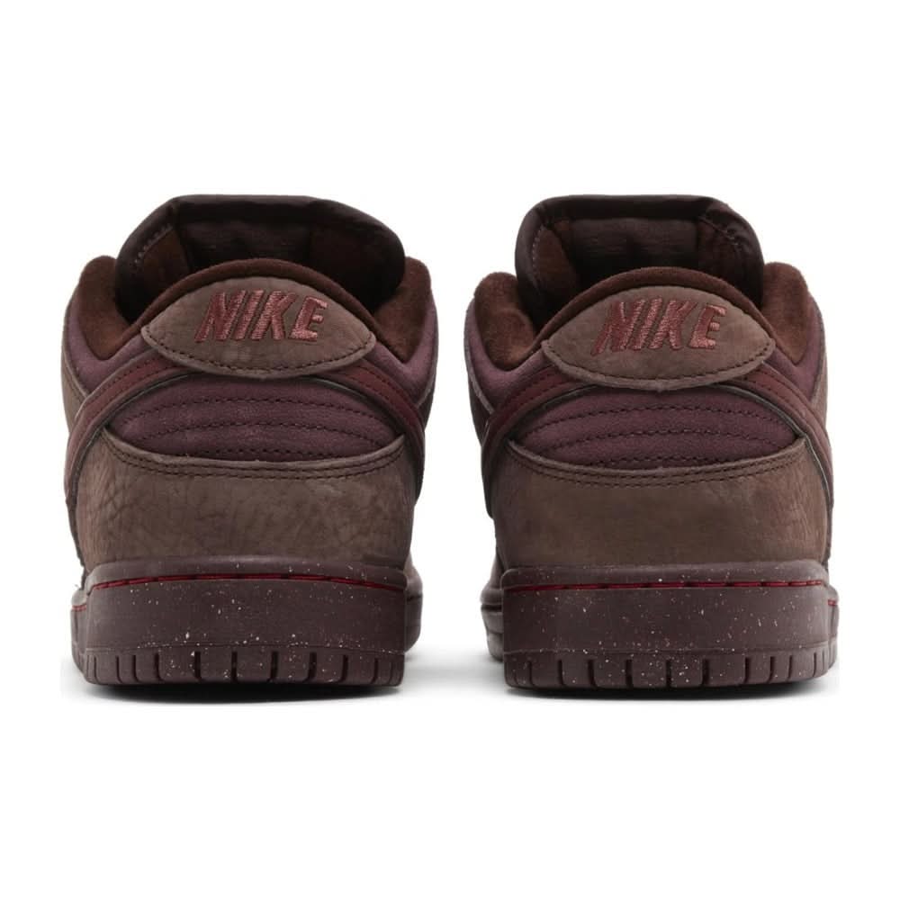 Dunk Low Premium SB 'City of Love Collection - Burgundy Crush' - Copva