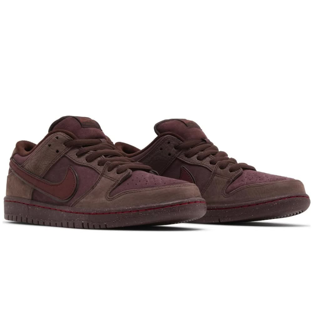 Dunk Low Premium SB 'City of Love Collection - Burgundy Crush' - Copva