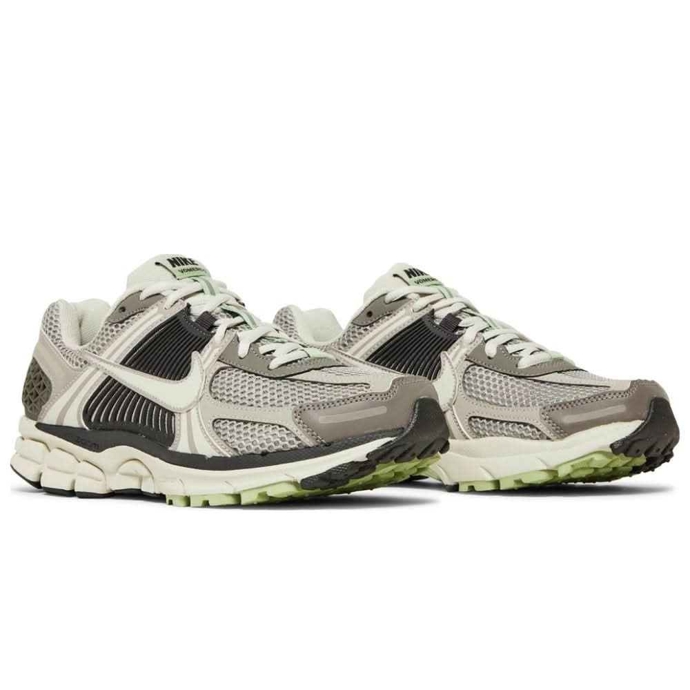 Nike Air Zoom Vomero 5 'Cobblestone' - Copva