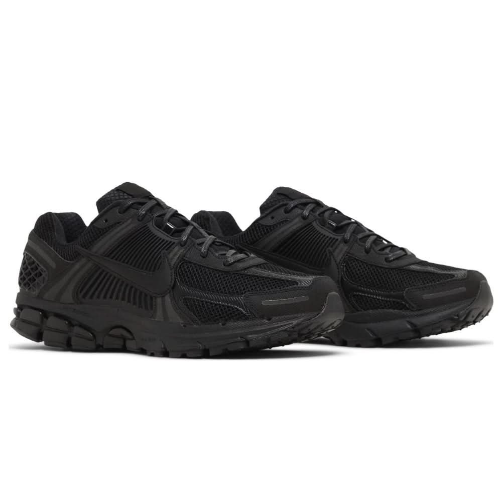 Nike Air Zoom Vomero 5 'Triple Black'
