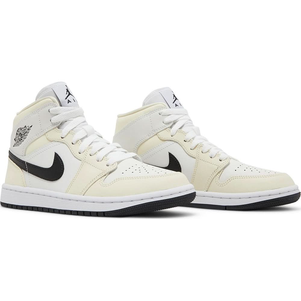Air Jordan 1 Mid "Coconut Milk" - Copva