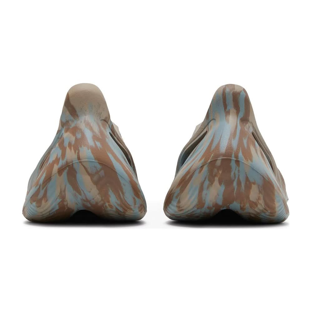 Yeezy Foam Runner 'MX Sand Grey' - Copva