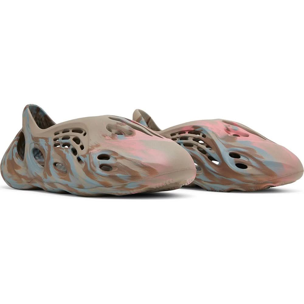 Yeezy Foam Runner 'MX Sand Grey' - Copva