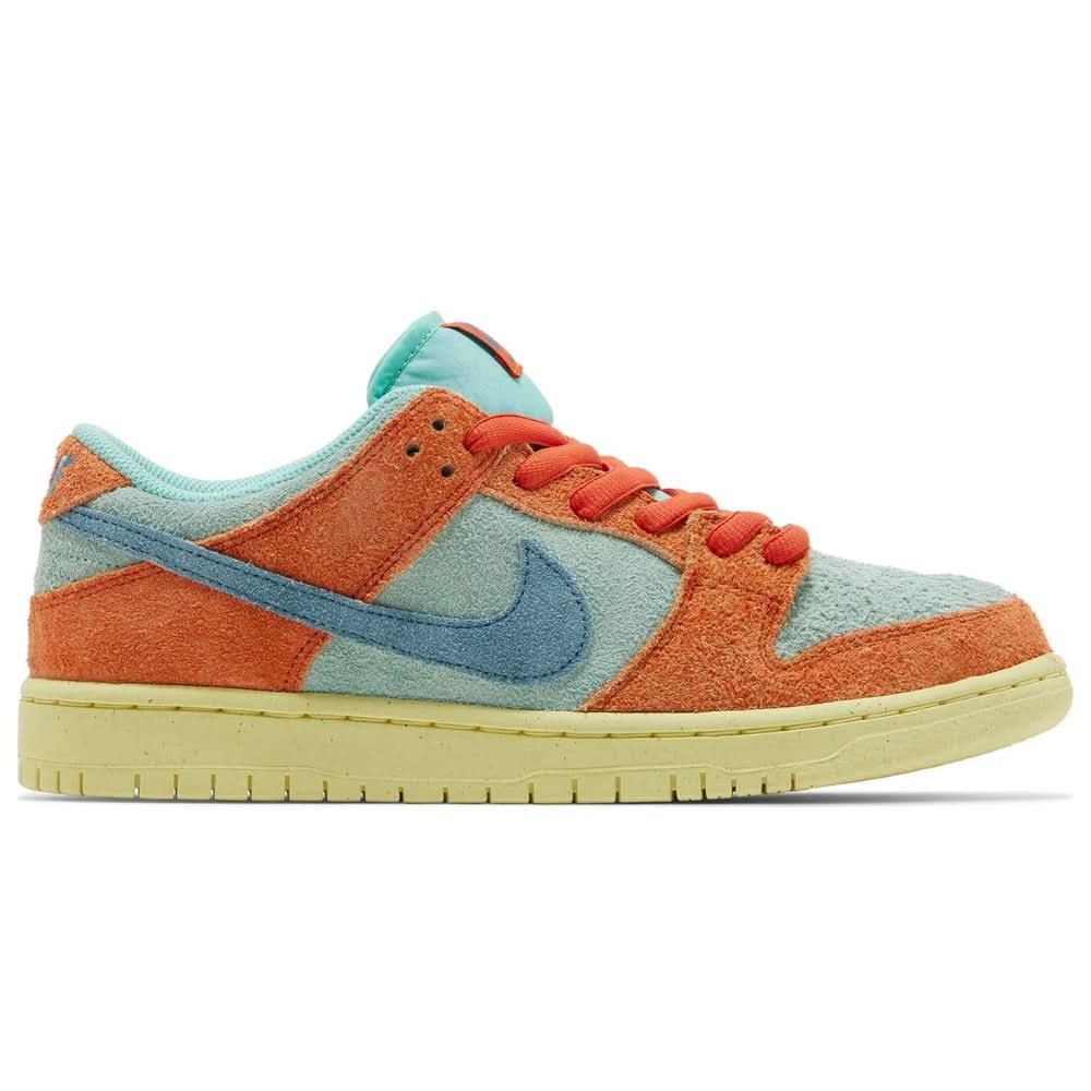 `Nike Dunk Low SB 'Orange Emerald Rise' - Copva
