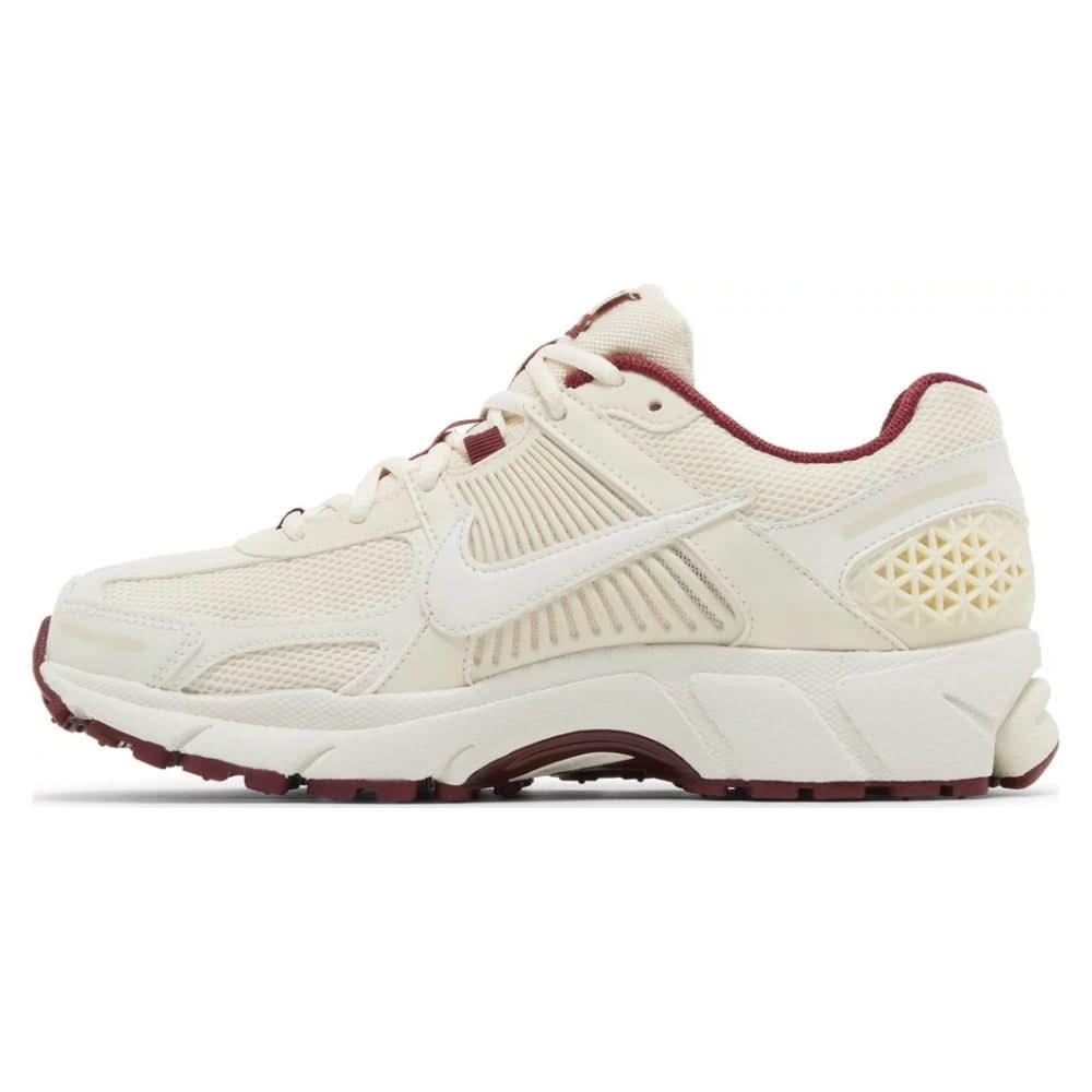 Air Zoom Vomero 5 'Valentine's Day' - Copva