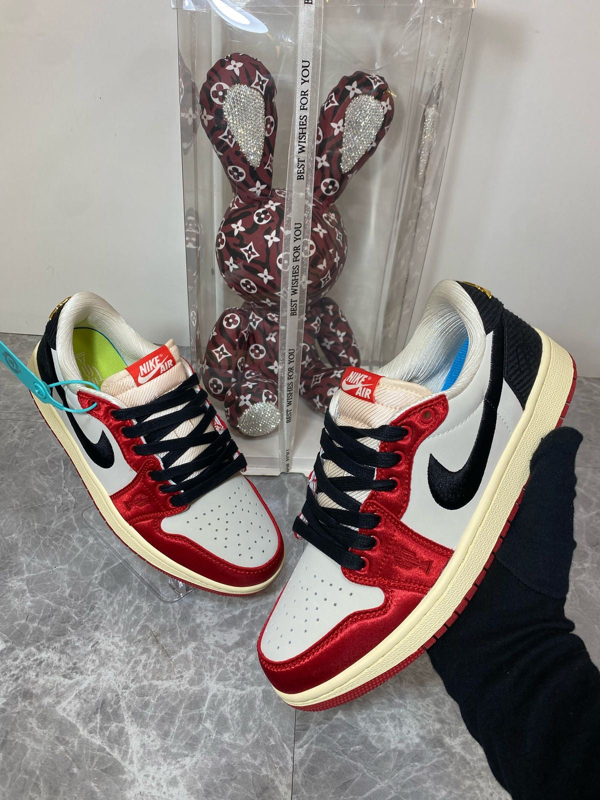 Aj 1 Low Og X Trophy Room 'sail And Varsity Red'