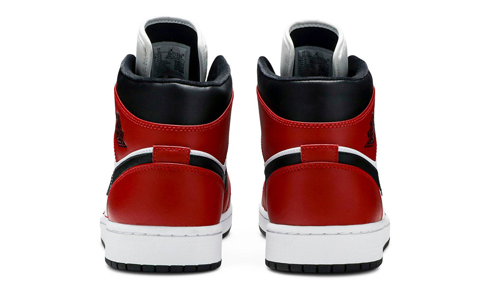 Aj 1 Mid "Chicago Black Toe" Sneakers