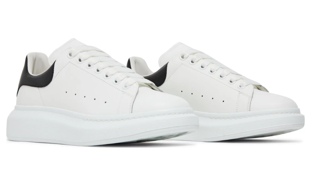 Alxnder Mcqn Oversized Sneaker 'white Black'