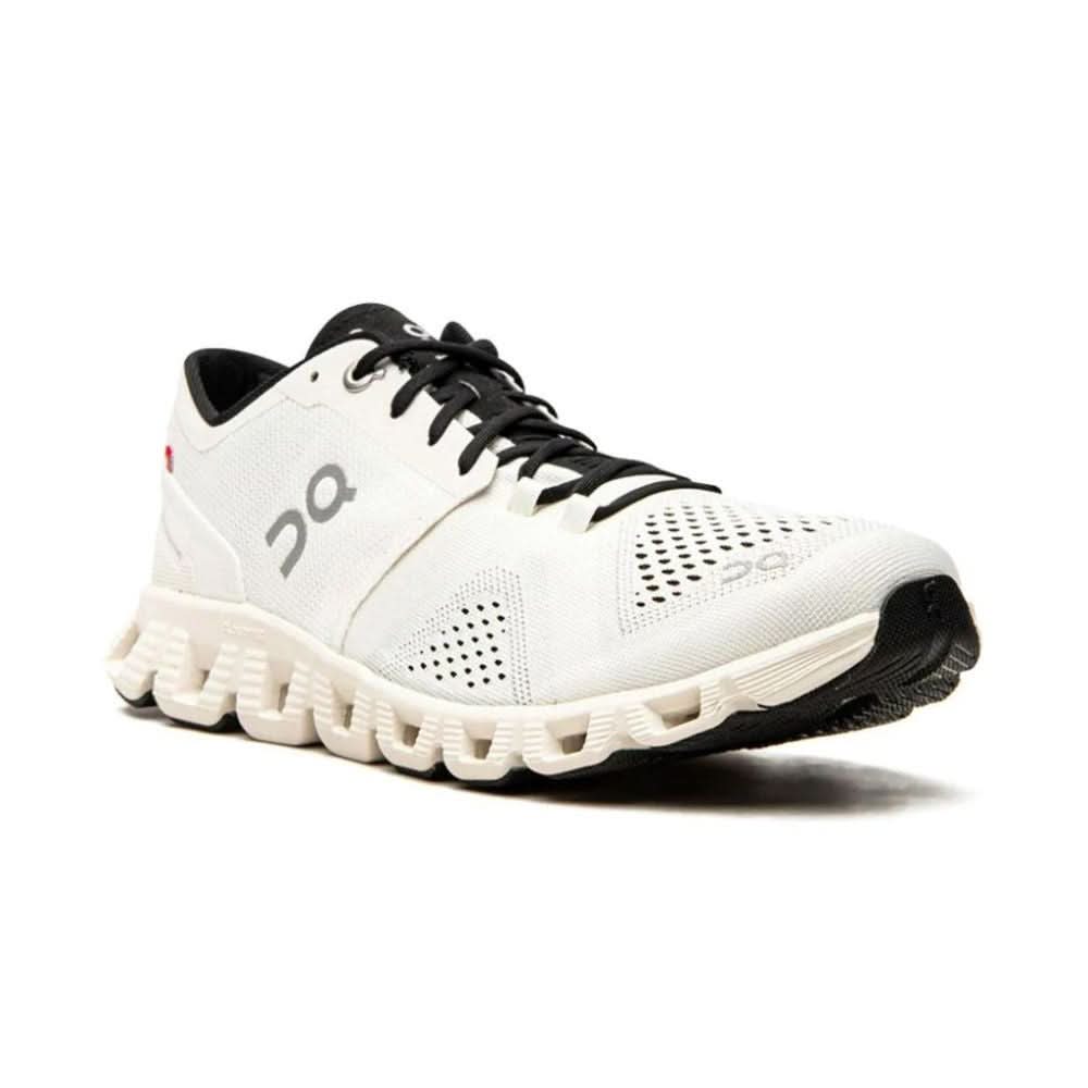 On Running Cloud X low-top - Copva