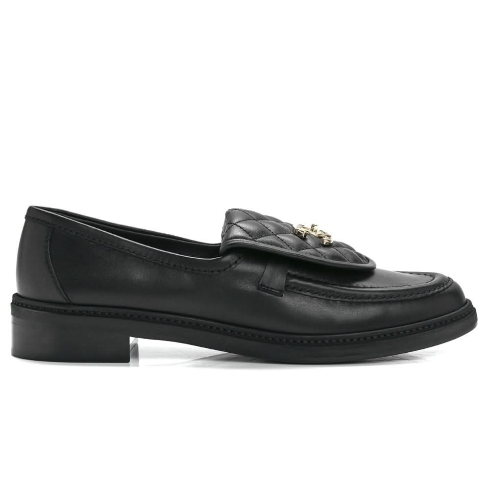 CHANEL Lambskin Quilted CC Turnlock Loafers 41 Black - Copva
