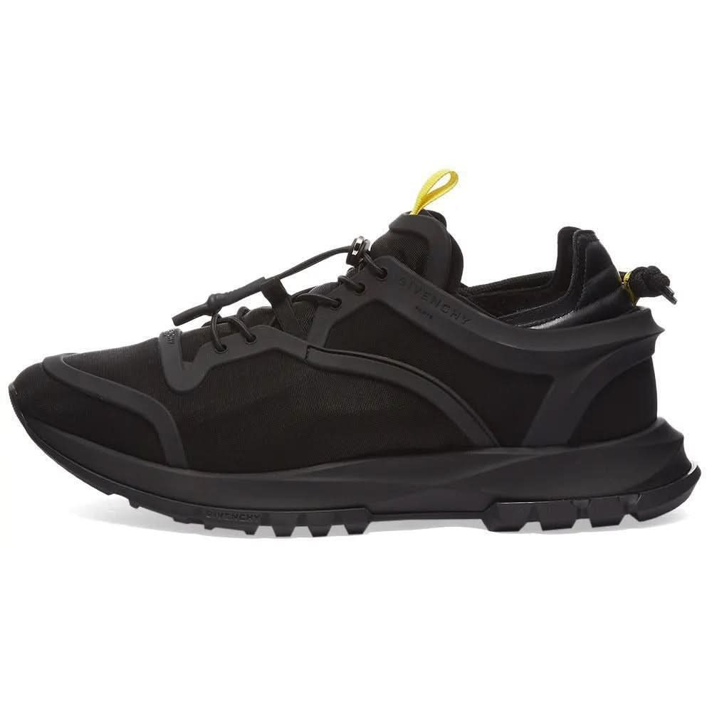 GIVENCHY Spectre Cage Runner Sneakers - Copva